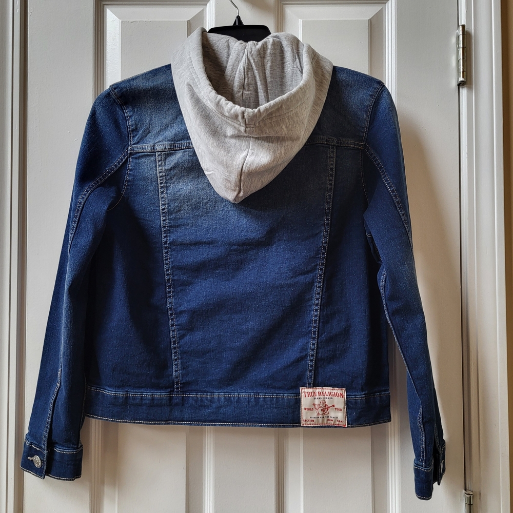 TRUE RELIGION Women's Relaxed Denim Trucker Hooded Jacket size M New Medium NWT - Picture 3 of 11